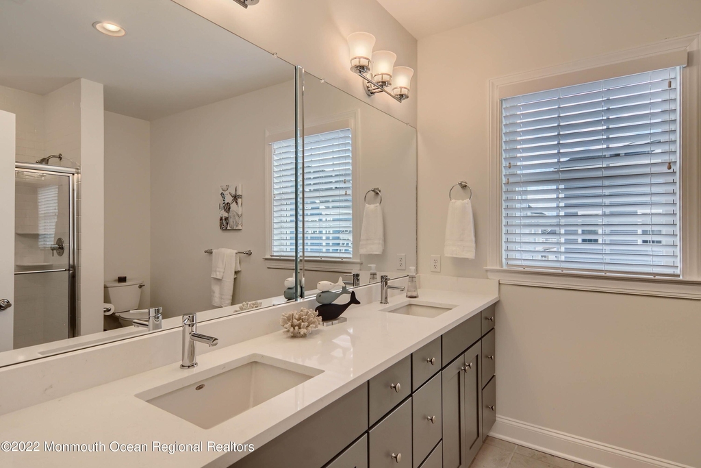 535 Highway 35 - Photo 12