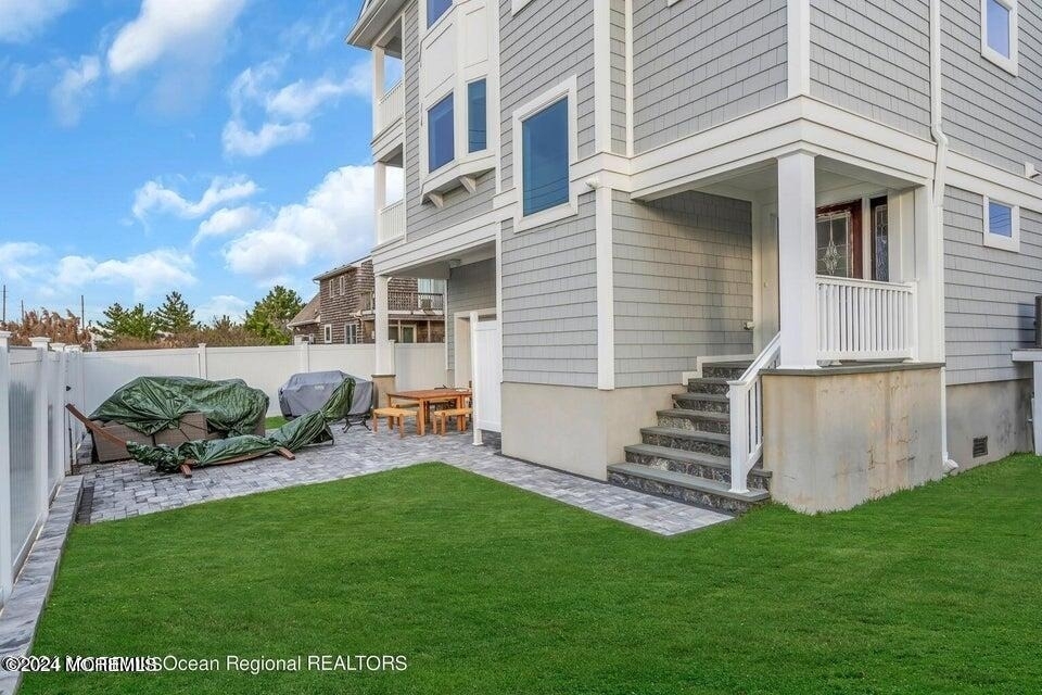 443 N Highway 35 - Photo 2