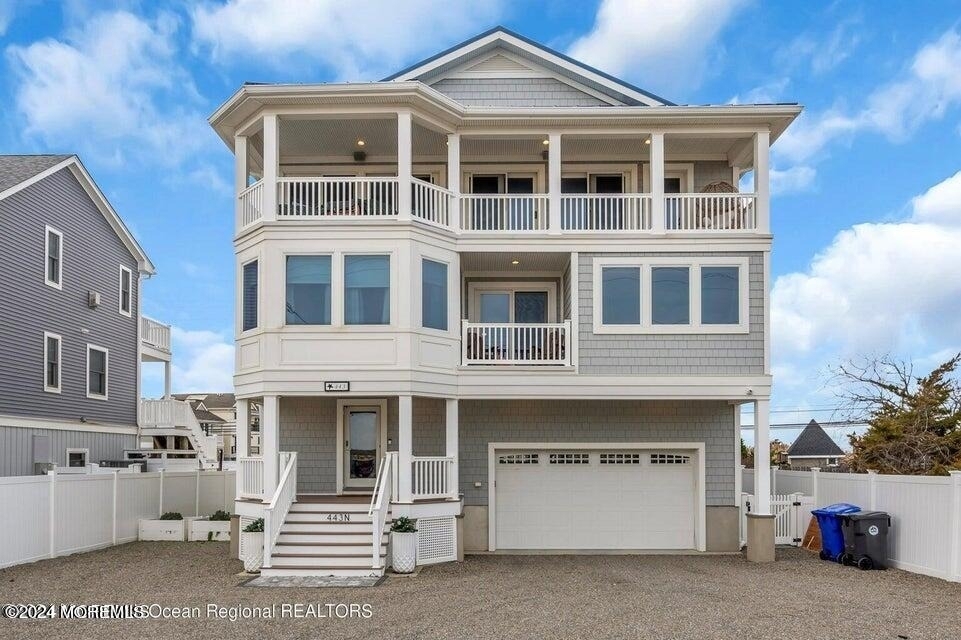 443 N Highway 35 - Photo 1