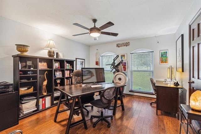2407 N Carroll Avenue - Photo 28
