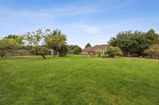 2407 N Carroll Avenue - Photo 30