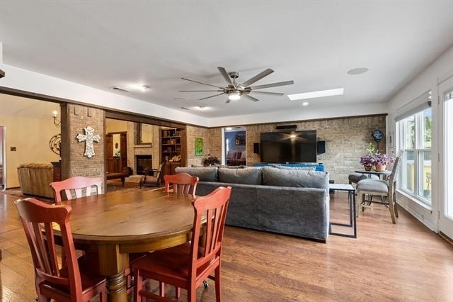 2407 N Carroll Avenue - Photo 14