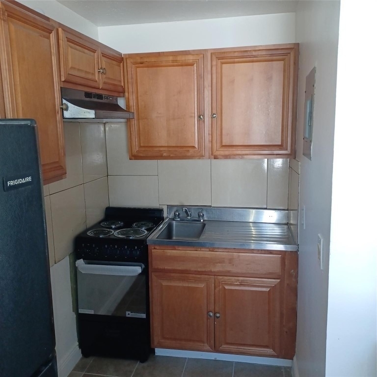 618 58th Street - Photo 3