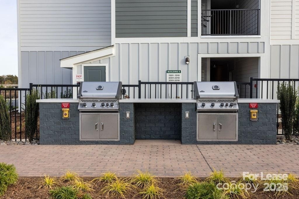 225 Rhyne Road - Photo 40