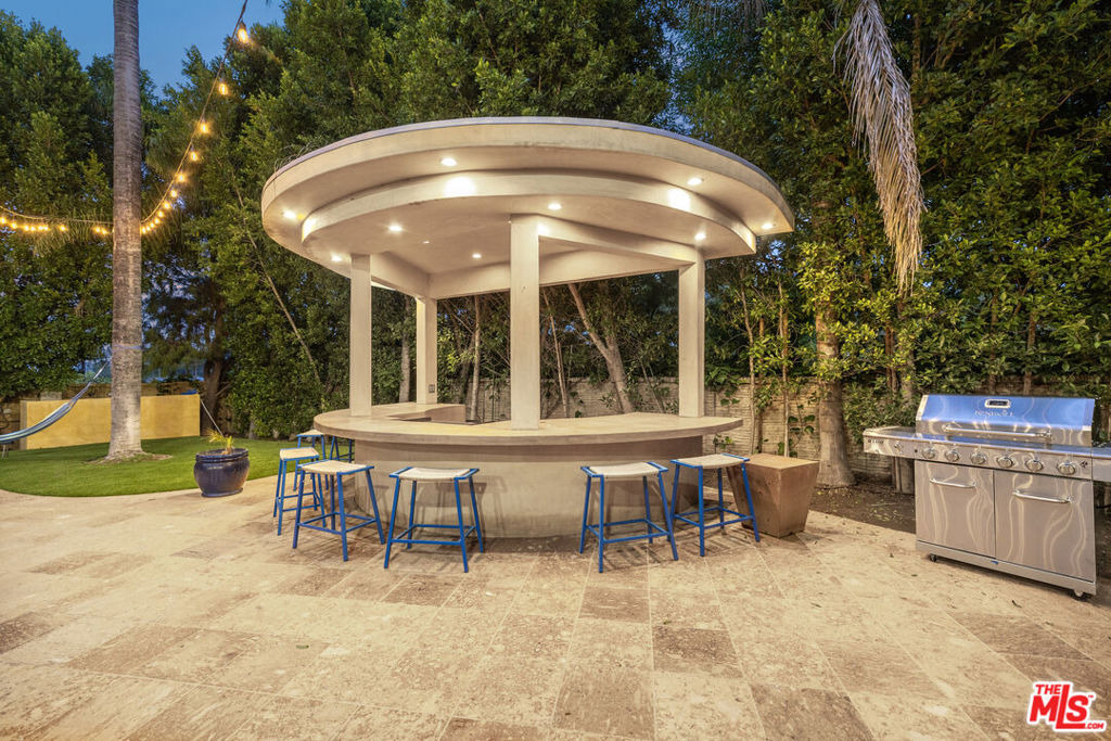 18607 Cassandra Street - Photo 49