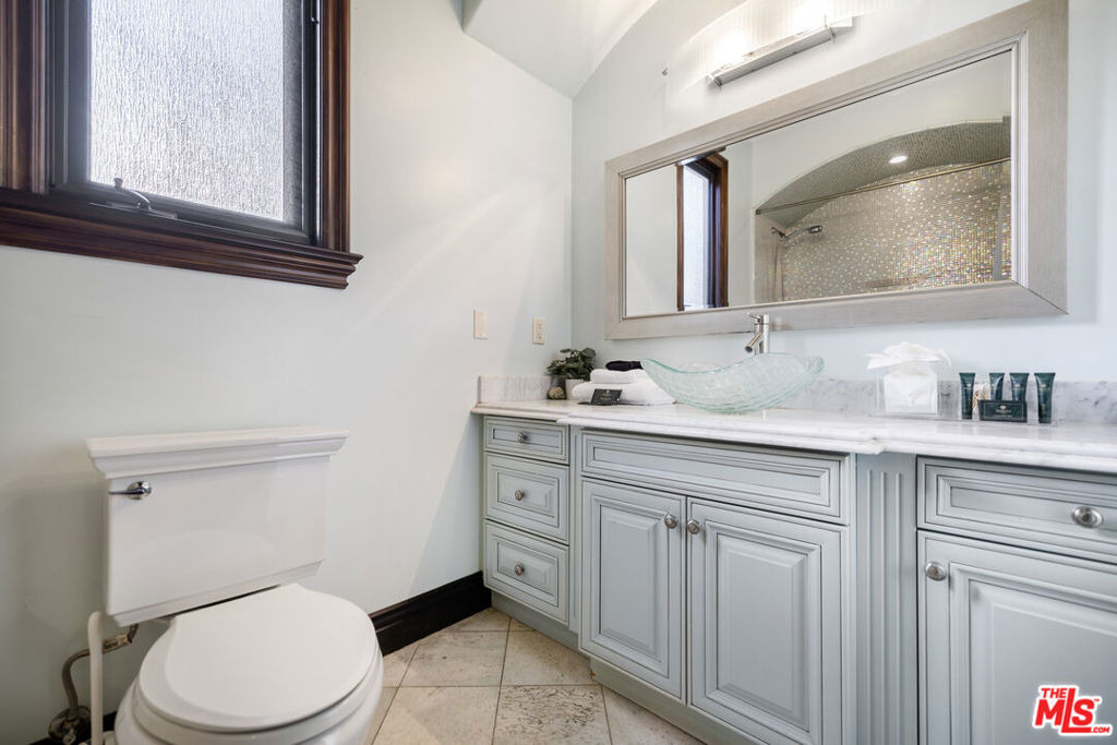 18607 Cassandra Street - Photo 38