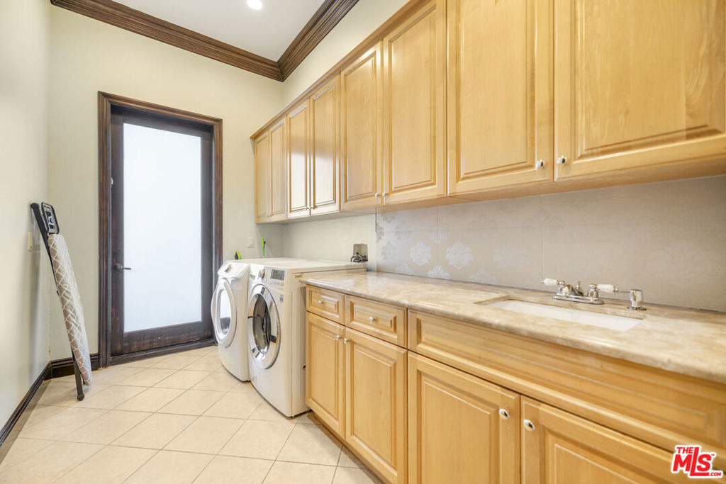 18607 Cassandra Street - Photo 47