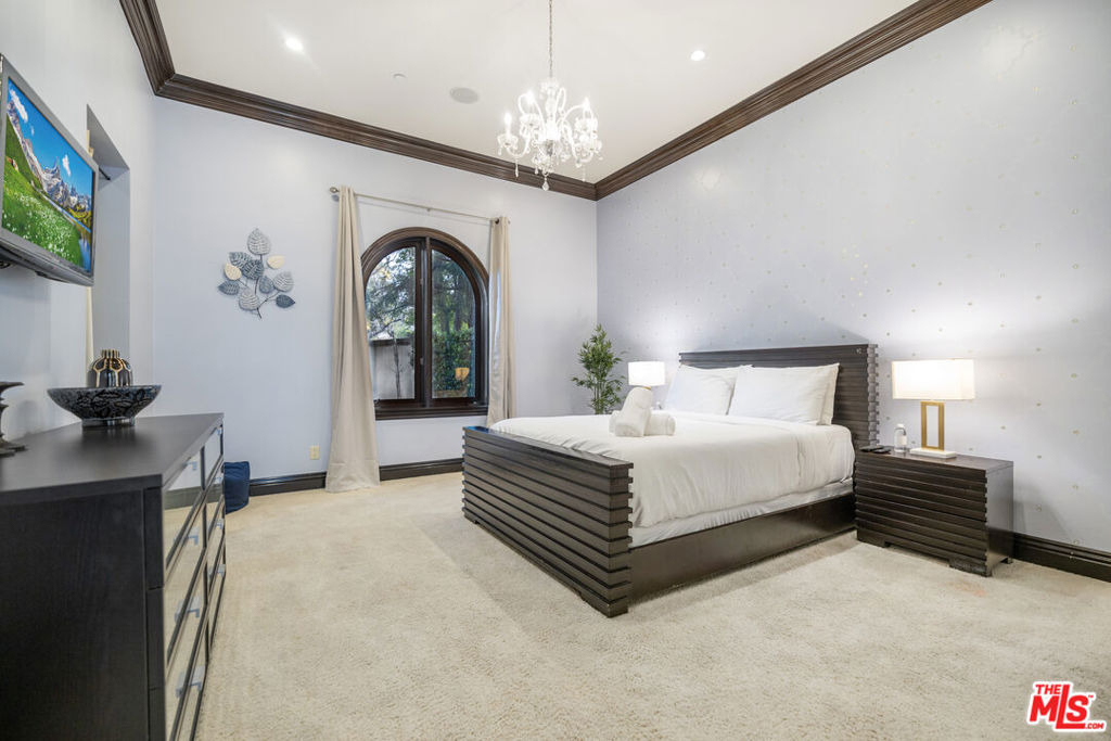 18607 Cassandra Street - Photo 42