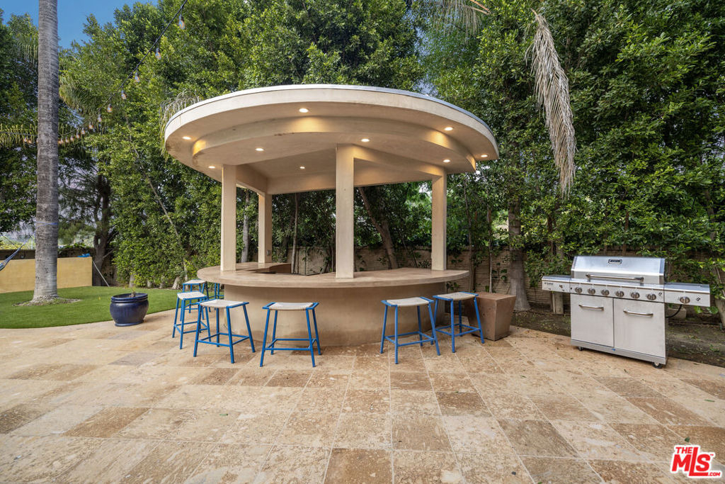 18607 Cassandra Street - Photo 48