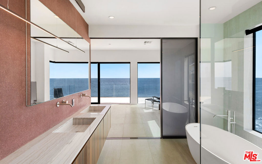 31646 Sea Level Drive - Photo 29