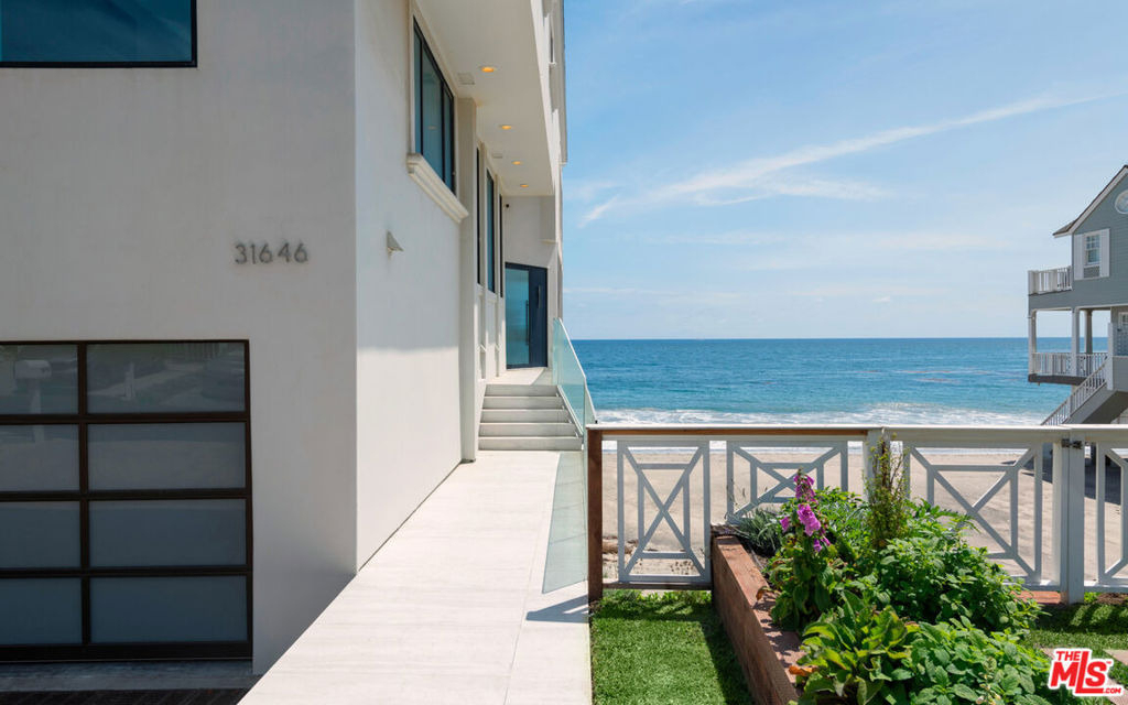 31646 Sea Level Drive - Photo 3