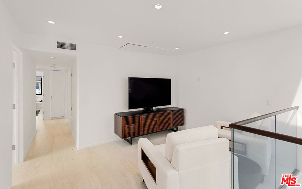 31646 Sea Level Drive - Photo 32