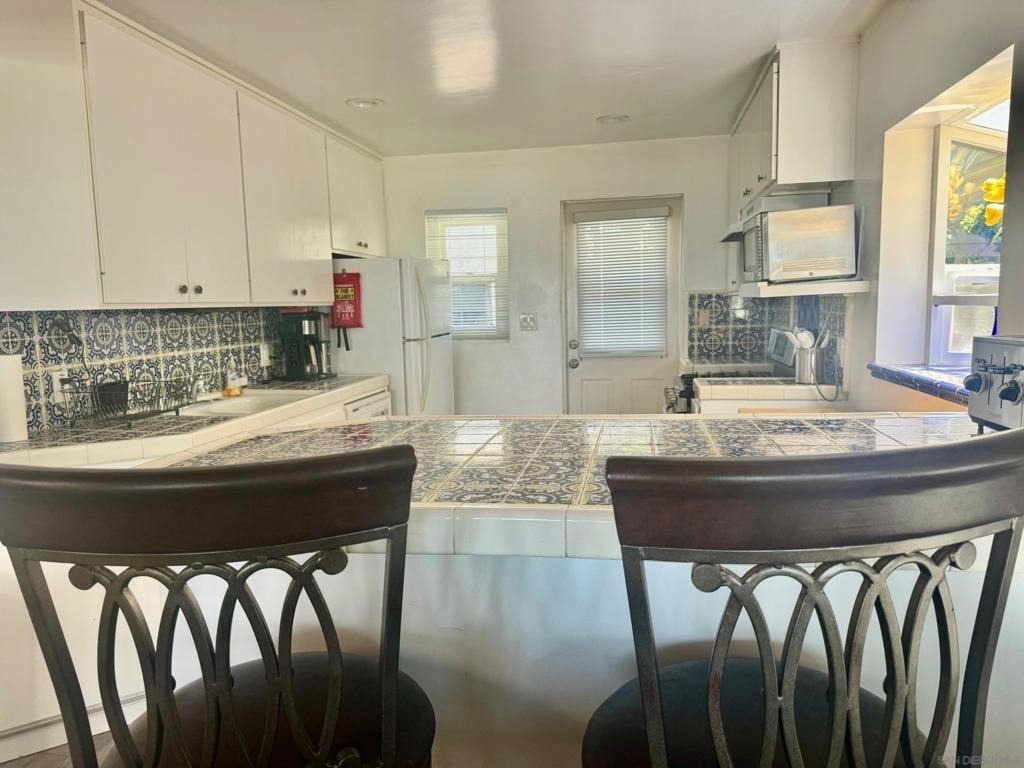 8151 Camino Del Oro - Photo 17