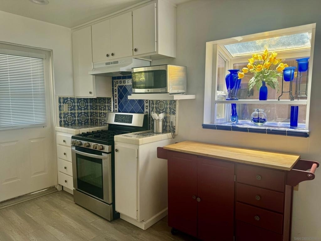 8151 Camino Del Oro - Photo 14