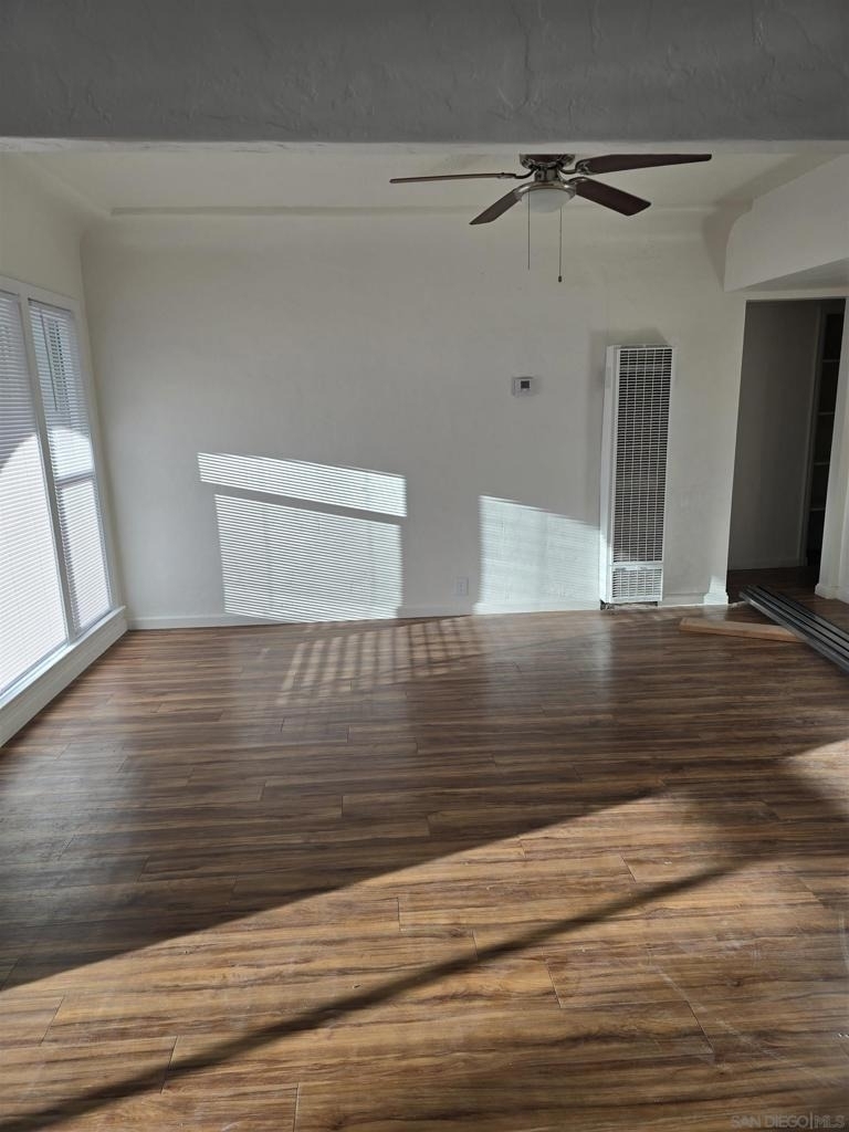 4527 Esther Street - Photo 7