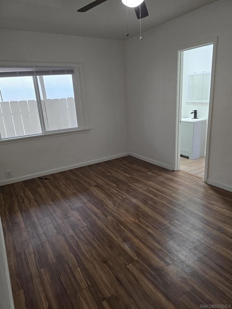 4527 Esther Street - Photo 10