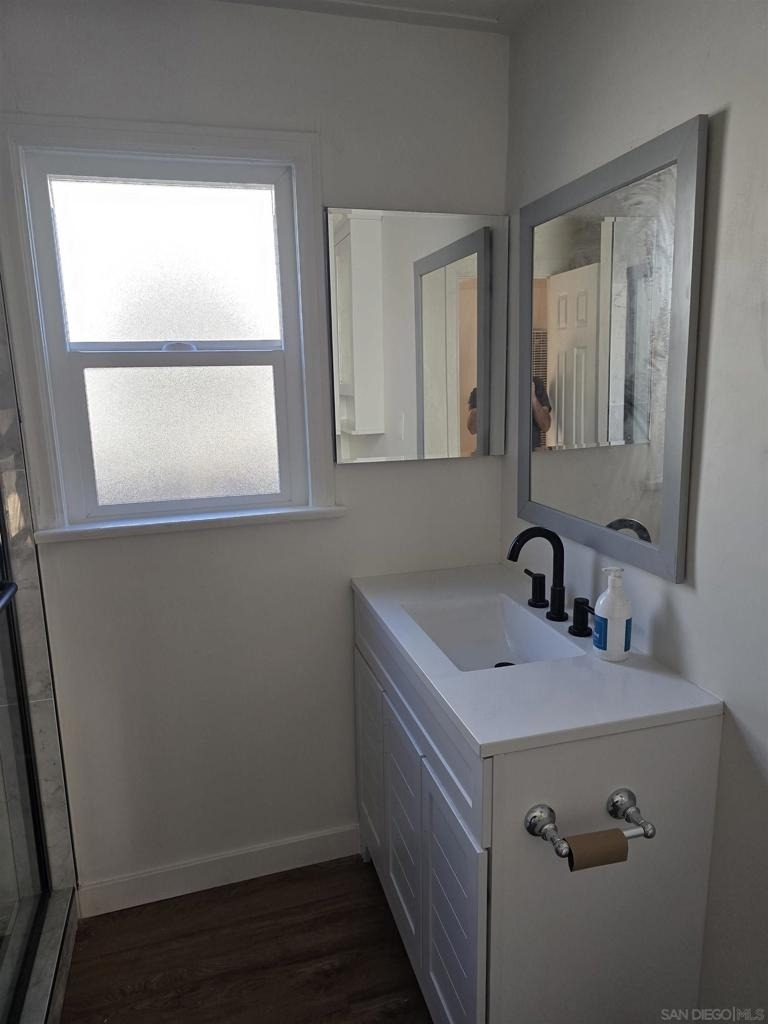 4527 Esther Street - Photo 14
