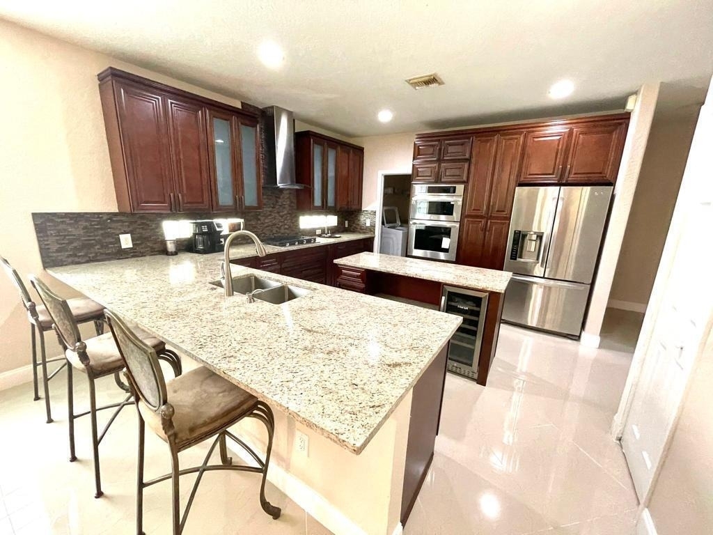 10454 Galleria Street - Photo 10
