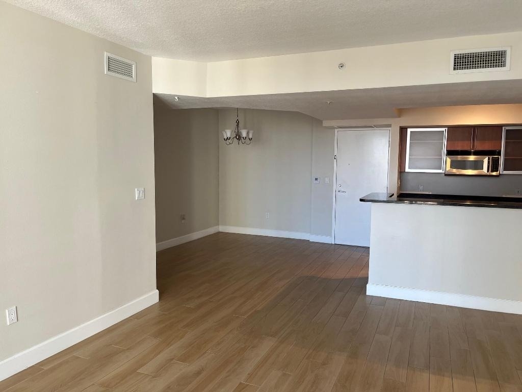 1551 N Flagler Drive - Photo 5