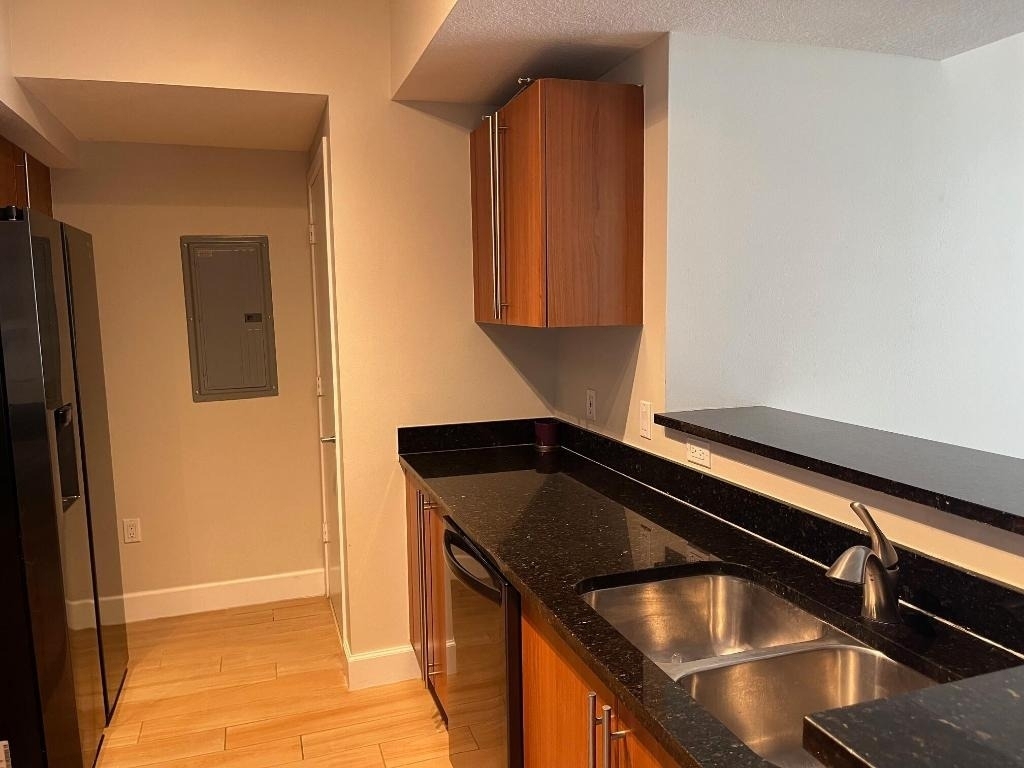 1551 N Flagler Drive - Photo 3