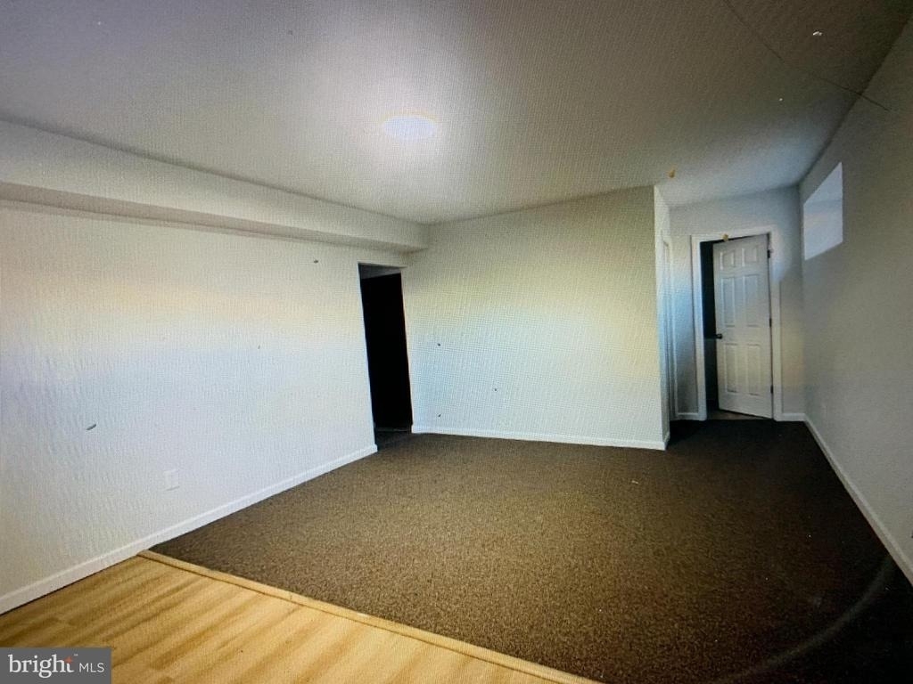 401 Blue Bell Road - Photo 2