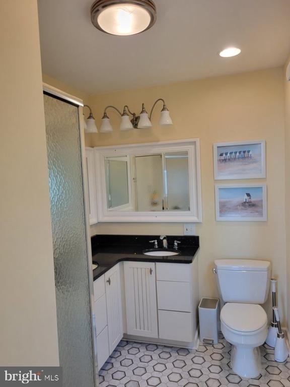 8034 Riverview Road - Photo 35