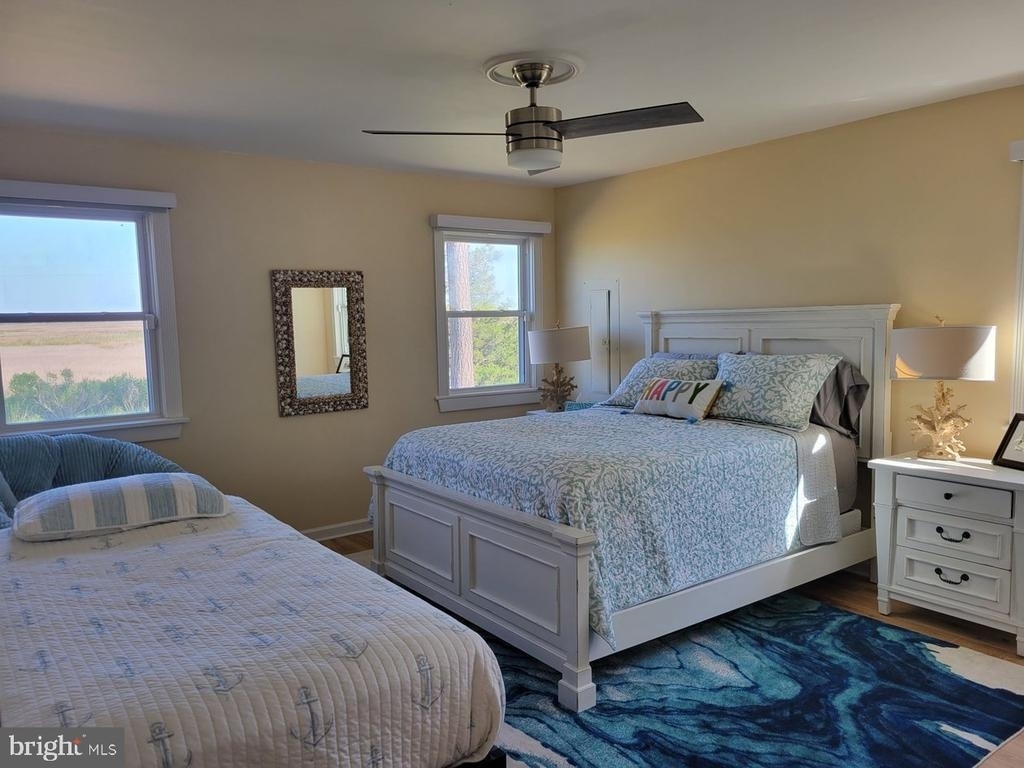 8034 Riverview Road - Photo 34