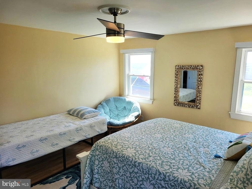 8034 Riverview Road - Photo 24