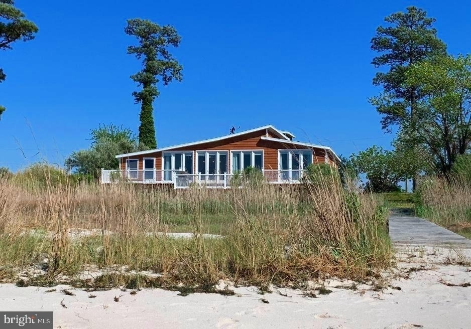 8034 Riverview Road - Photo 0
