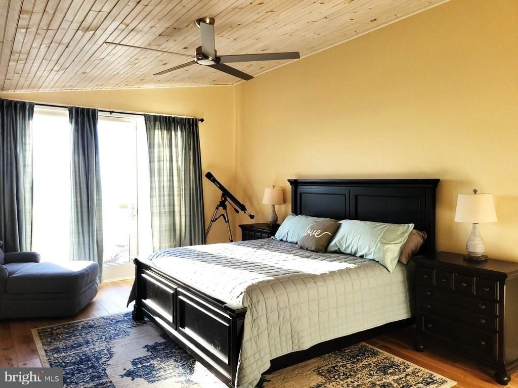 8034 Riverview Road - Photo 19