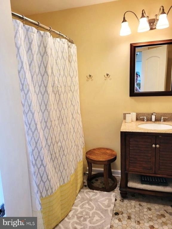8034 Riverview Road - Photo 27