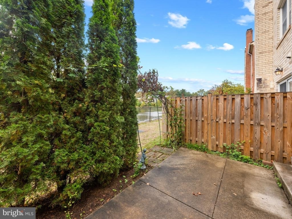 7654 Westlake Terrace - Photo 33