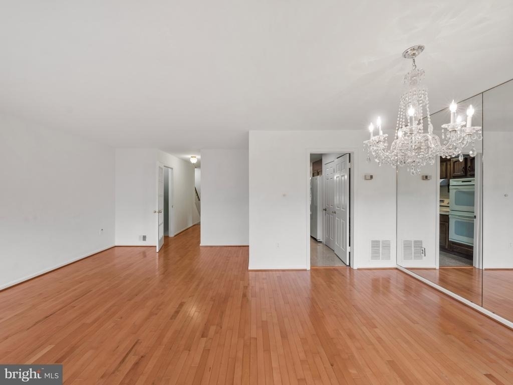 7654 Westlake Terrace - Photo 12