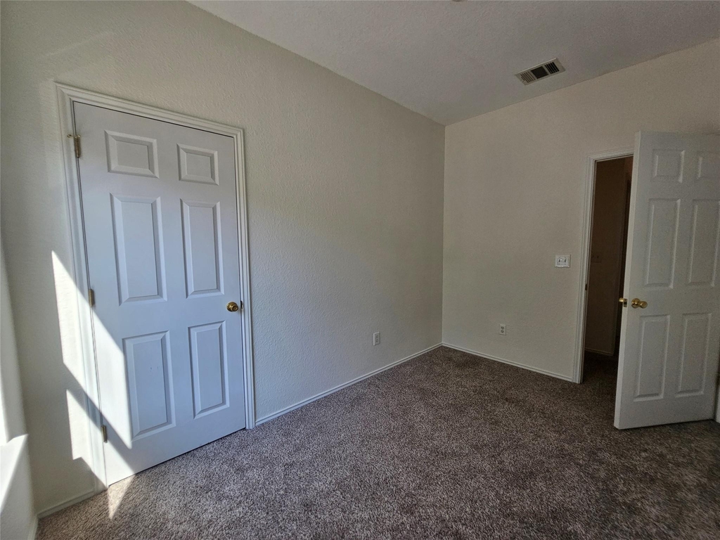 304 Windridge Village Cv - Photo 32