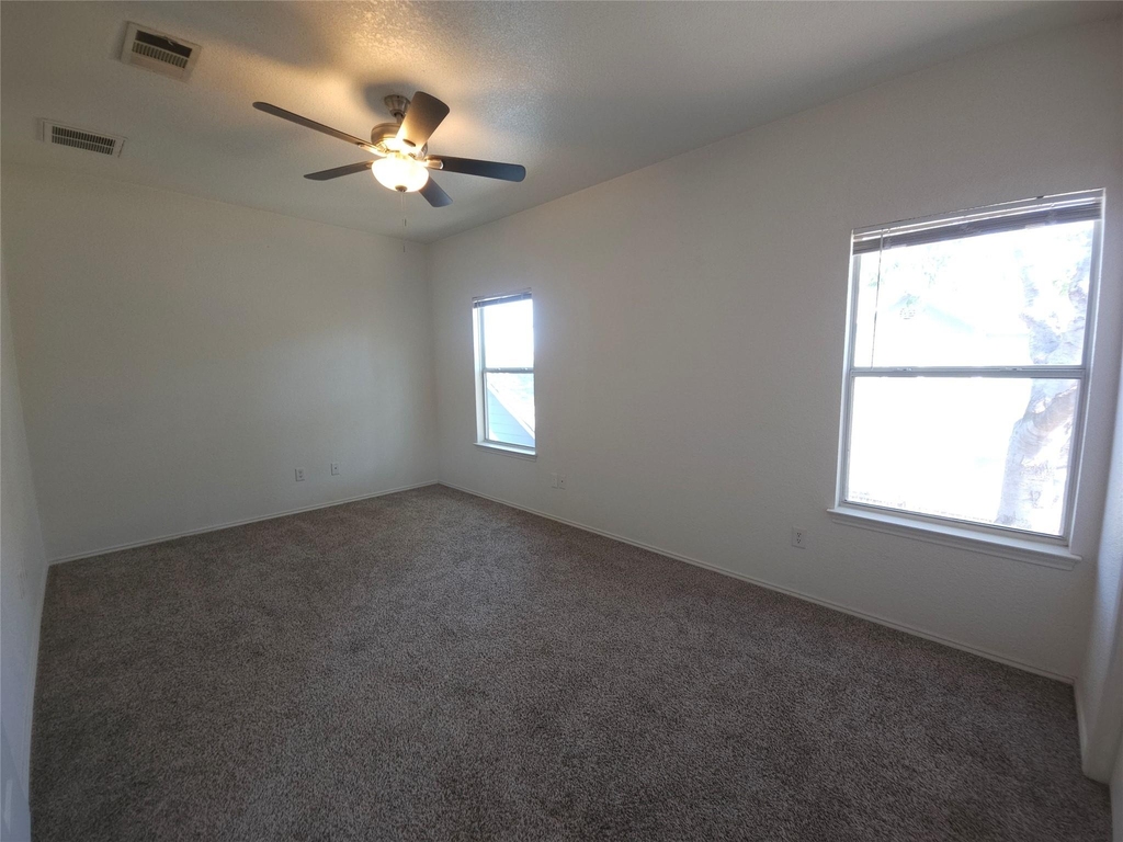 304 Windridge Village Cv - Photo 19