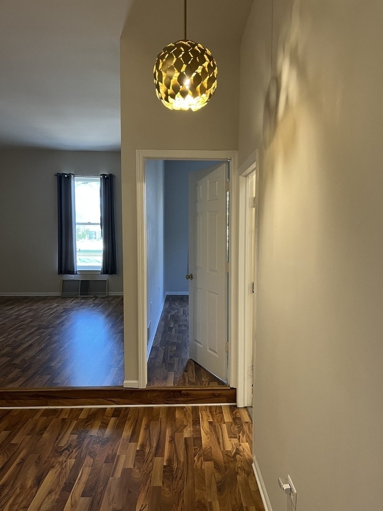 903 Main Street - Photo 3