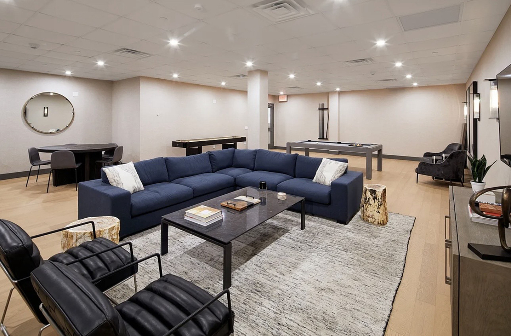 150 East 34th Street, Unit 2903 - Photo 10
