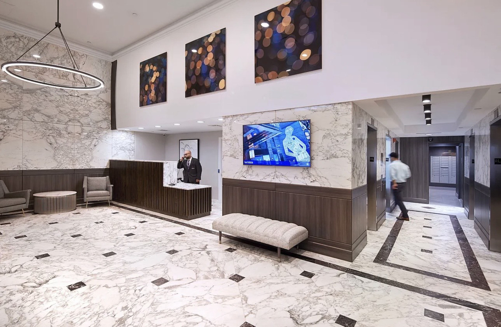 150 East 34th Street, Unit 2903 - Photo 16