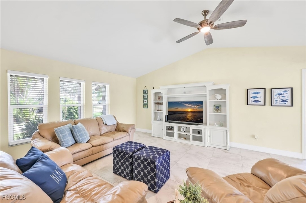5032 Skyline Boulevard - Photo 3