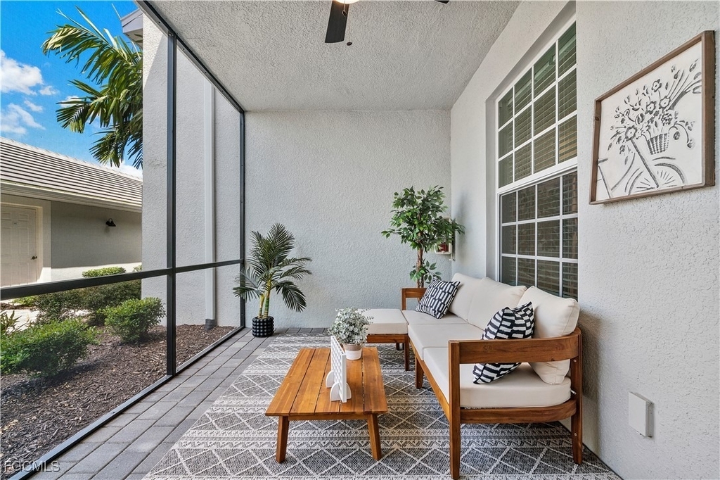 43041 Greenway Boulevard - Photo 4
