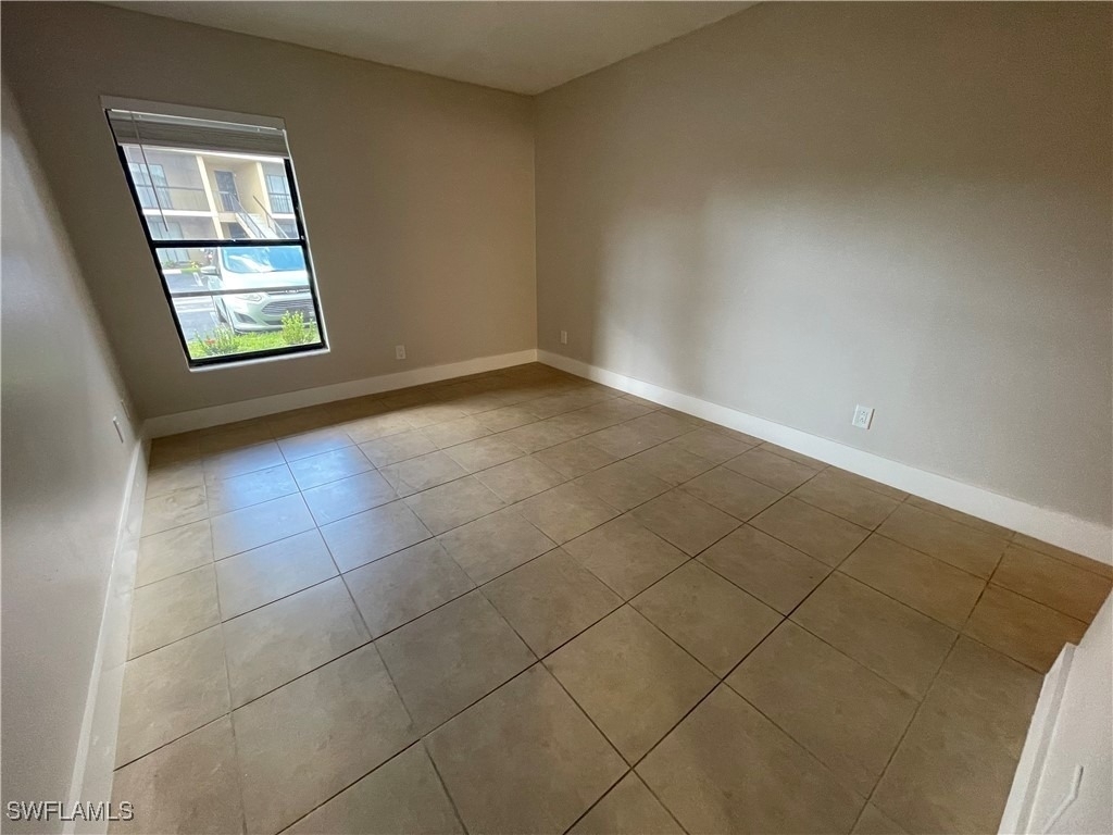 5323 Summerlin Road - Photo 7