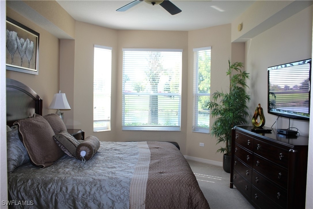 10338 Heritage Bay Boulevard - Photo 12