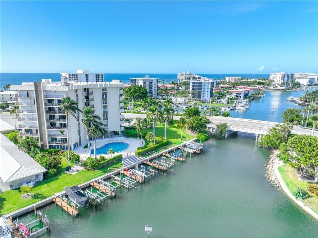 2100 Gulf Shore Boulevard N - Photo 29