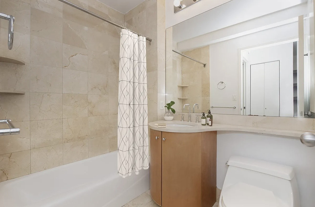 222 East 34th Street, Unit 1208 - Photo 6