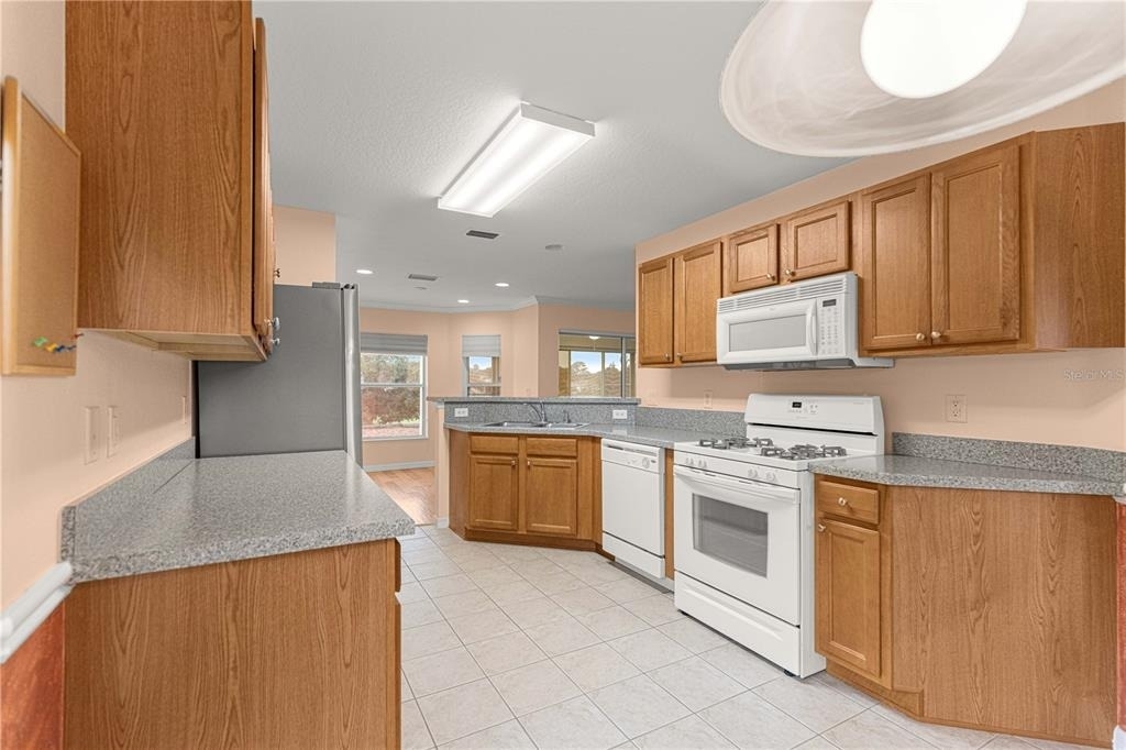 9119 Sw 99th Court Road - Photo 11