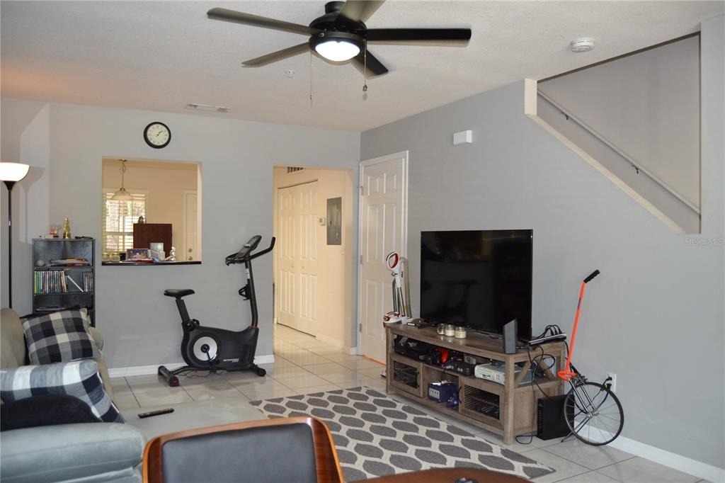 4687 Sw 48th Drive - Photo 2