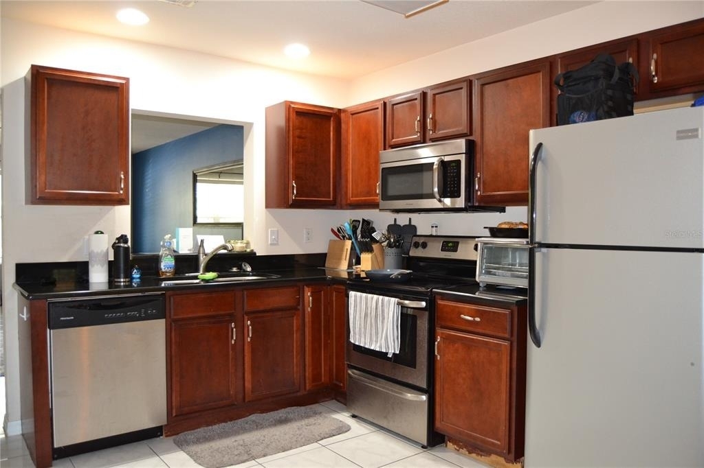 4687 Sw 48th Drive - Photo 6