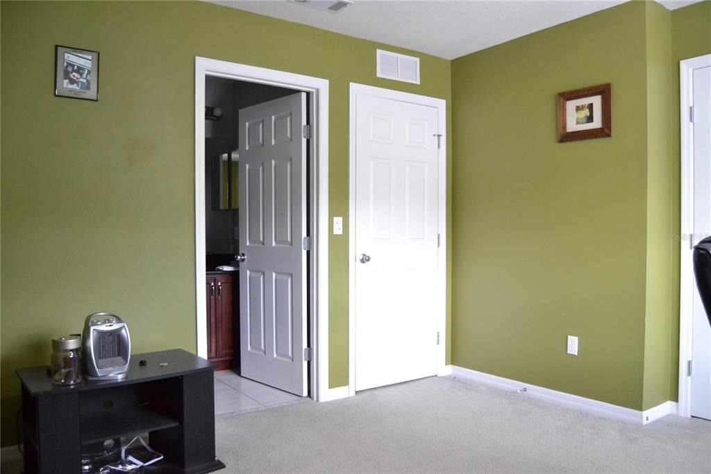 4687 Sw 48th Drive - Photo 12