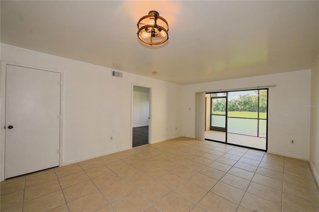 4625 Longwater Chase - Photo 3