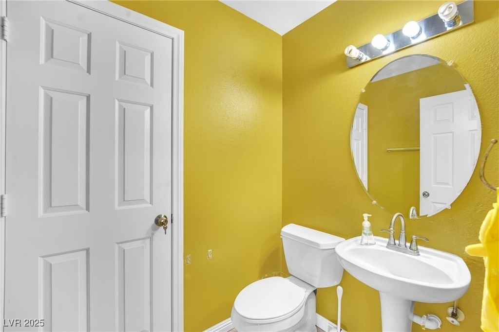 9677 Casper Peak Court - Photo 20